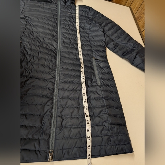 Eddie Bauer Black Quilted Hooded Jacket - Picture 11 of 12